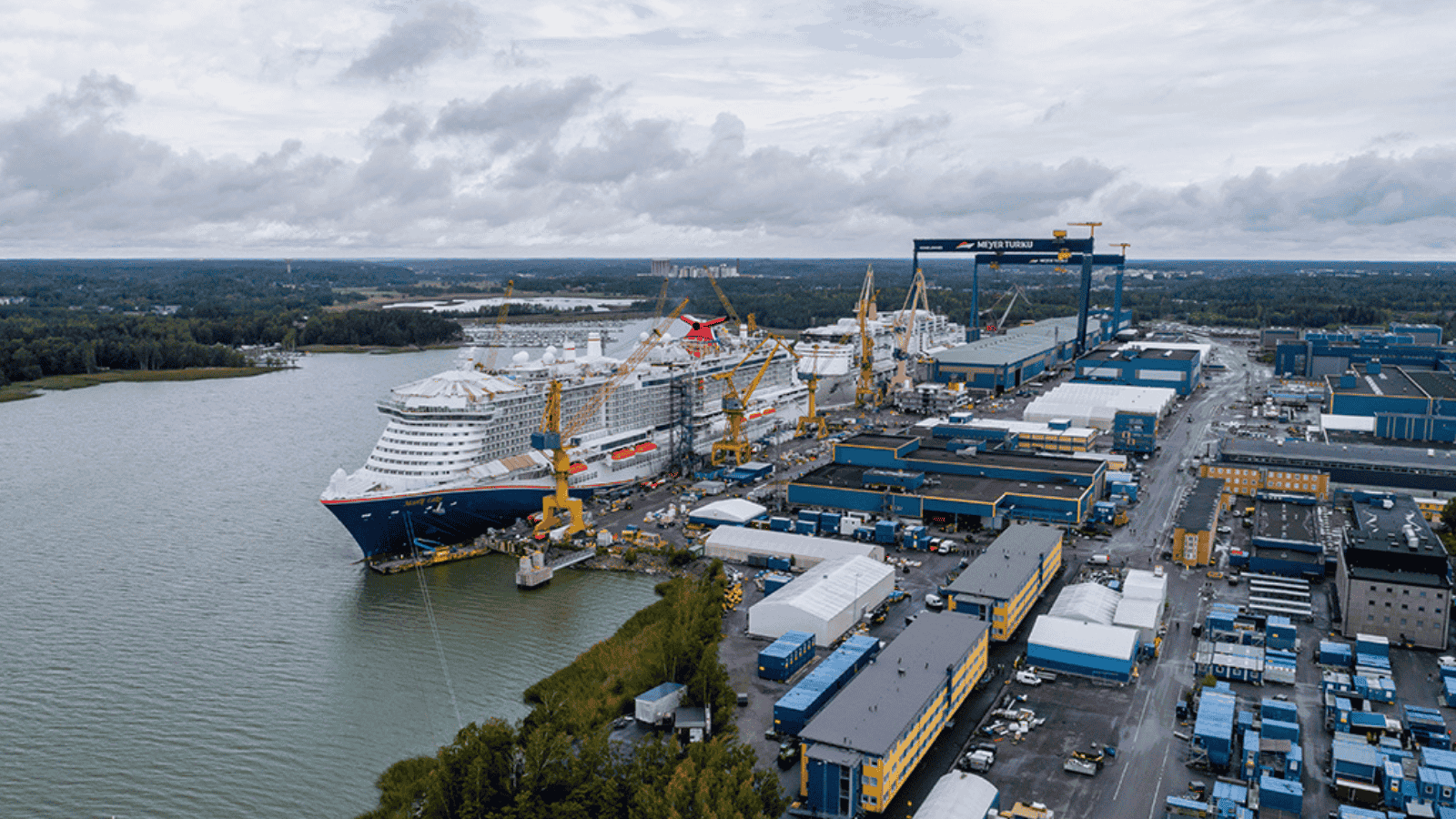 HUB logistics and Meyer Turku Oy deepen collaboration at the Turku Shipyard